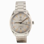 220.10.40.20.06.001 Omega Seamaster Automatic Self Wind