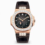 5724R-001 Patek Philippe Nautilus Self Winding