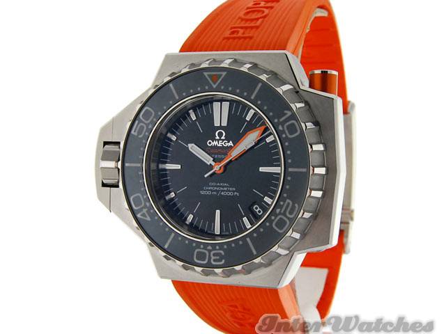 224.32.55.21.01.002 Omega Seamaster Mechanical with automatic winding