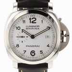 PAM00499 Panerai Luminor 1950 Automatic mechanical, Panerai P.9000 calibre, executed entirely by Panerai, 13? lignes, 7.9 mm thick, 28 jewels, Glucydur? balance, 28,800 alternations/hour. Incabloc? anti-shock device. Power reserve 3 days, two barrels. 197 components