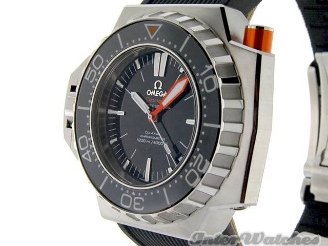 224.32.55.21.01.001 Omega Seamaster Mechanical with automatic winding