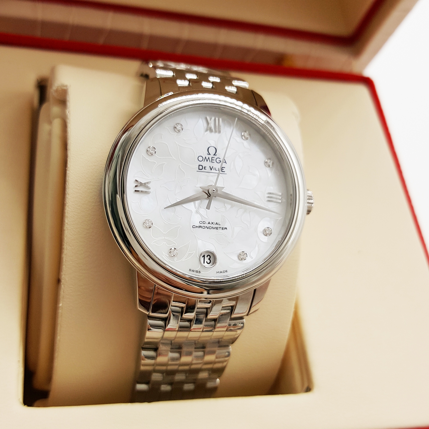 424.10.33.20.55.001 Omega De Ville Automatic Self Wind
