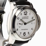 PAM00499 Panerai Luminor 1950 Automatic mechanical, Panerai P.9000 calibre, executed entirely by Panerai, 13? lignes, 7.9 mm thick, 28 jewels, Glucydur? balance, 28,800 alternations/hour. Incabloc? anti-shock device. Power reserve 3 days, two barrels. 197 components