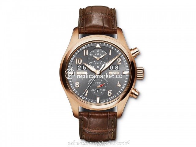 IW379103 IWC Pilots Mechanical with automatic winding