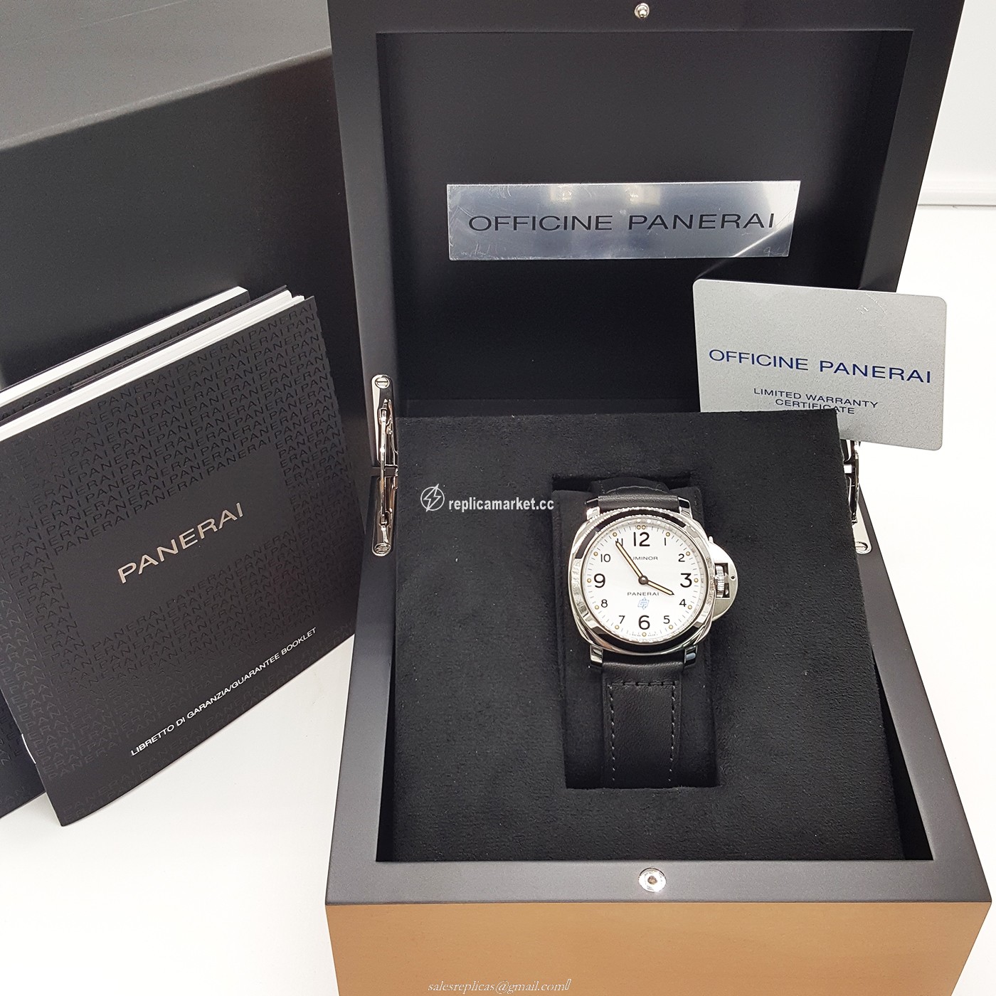 pam00630 Panerai Luminor Base Mechanical Hand Wind